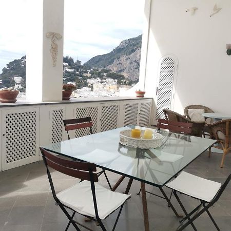 كابري Central Apartment Le Botteghe المظهر الخارجي الصورة