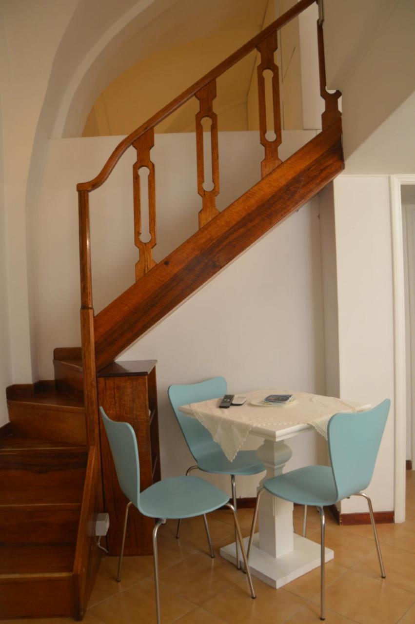 كابري Central Apartment Le Botteghe المظهر الخارجي الصورة